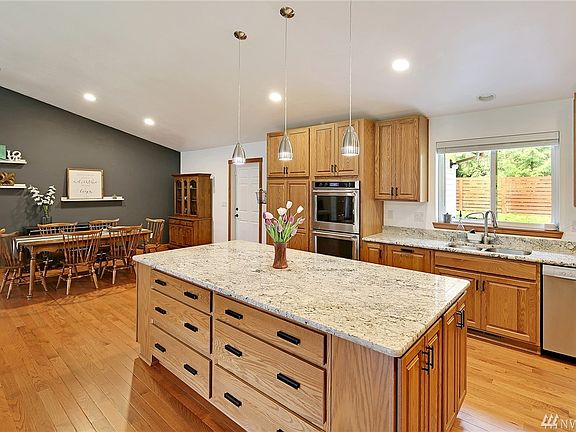5th image of 17831 62nd St SE