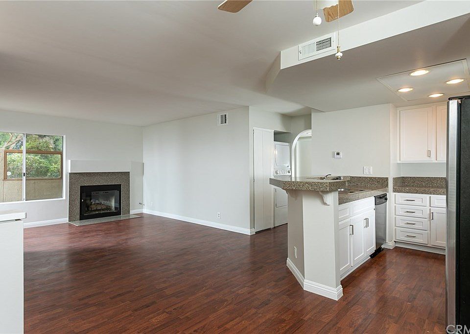 1st image of 26592 Las Palmas APT 3