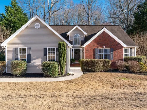 2425 Pemberton Point, Buford, GA 30519