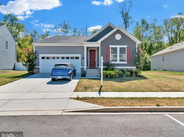 12329 Gemstone Dr, Hagerstown, MD 21740