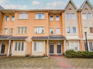 28 Rosebank Dr #507, Toronto, ON M1B 5Z1