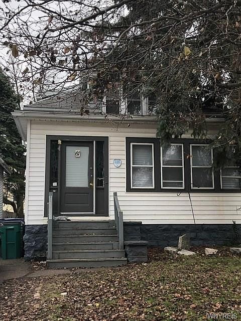 67 Thornton Ave Buffalo NY 14215 Zillow