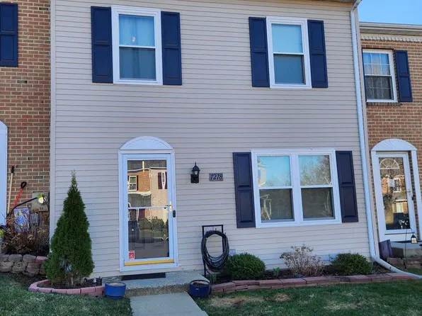 1218 Pine Ridge Dr, Perkiomenville, PA 18074