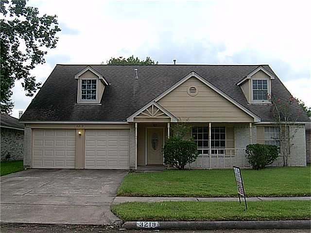 1st image of 3219 Windmoor Dr