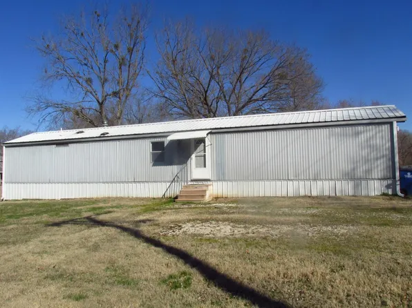 402 E 7th St, South Coffeyville, OK 74072