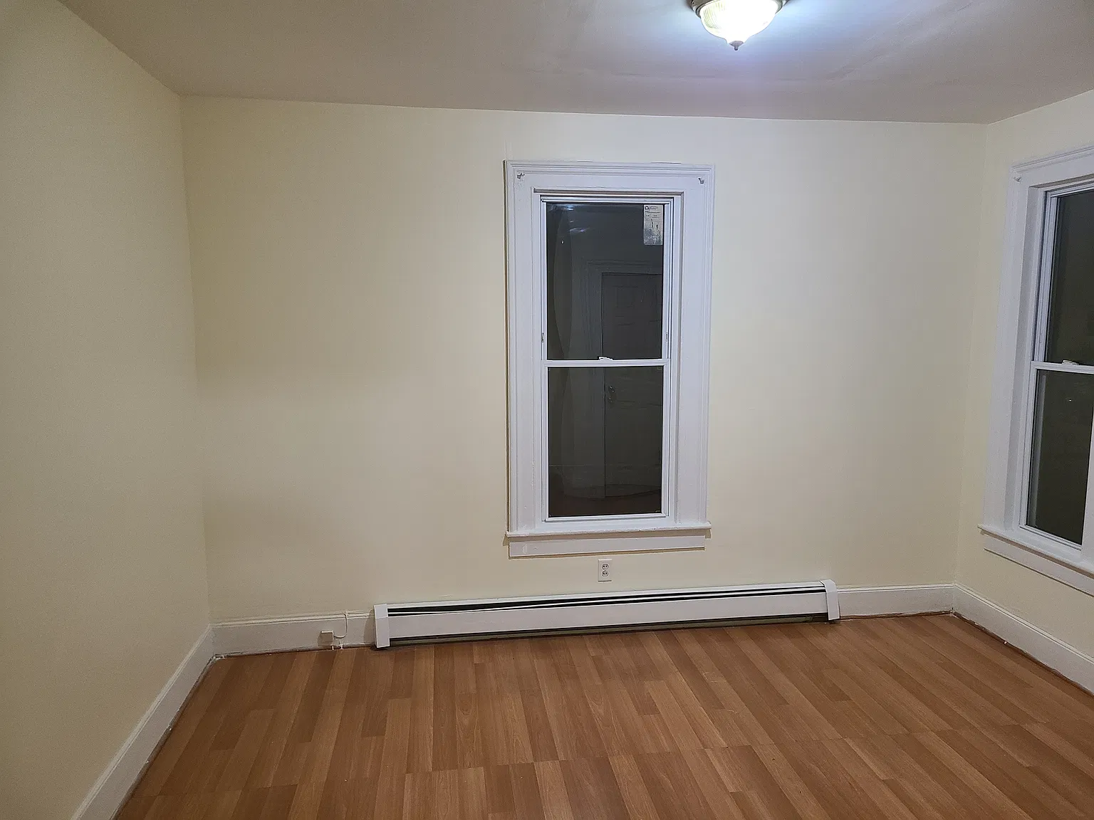 2 bed, $1,600 — Photo 4