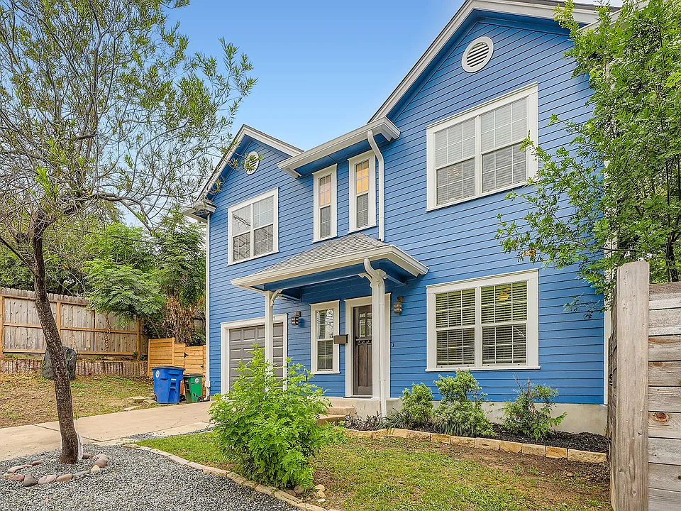 1117 Algarita Ave