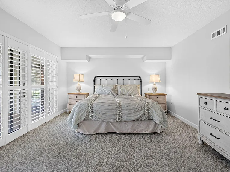 6202 Masters Blvd — Photo 15