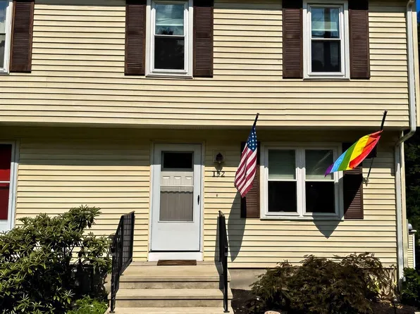 152 S Main St #152, Uxbridge, MA 01569