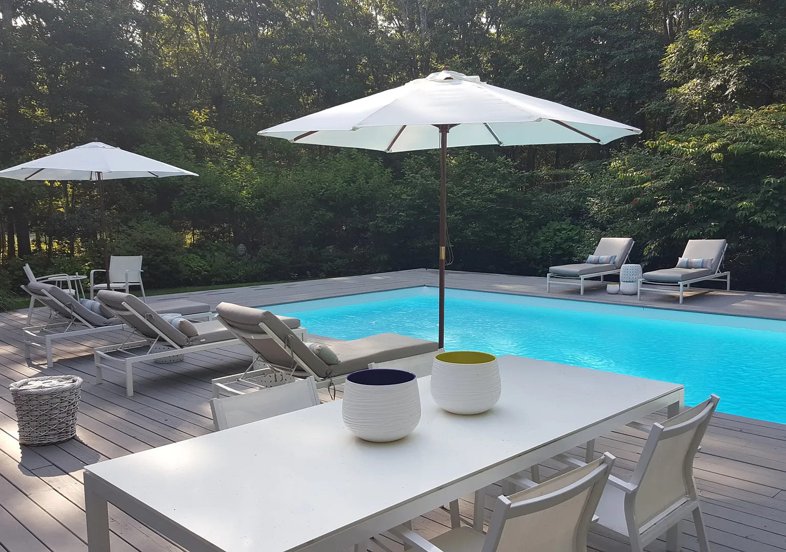 Charming Saltbox in Wainscott — Photo 1