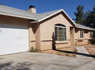 17096 Cholla Ave, Hesperia, CA 92345