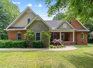 1836 Sears Roebuck Rd, Tullahoma, TN 37388