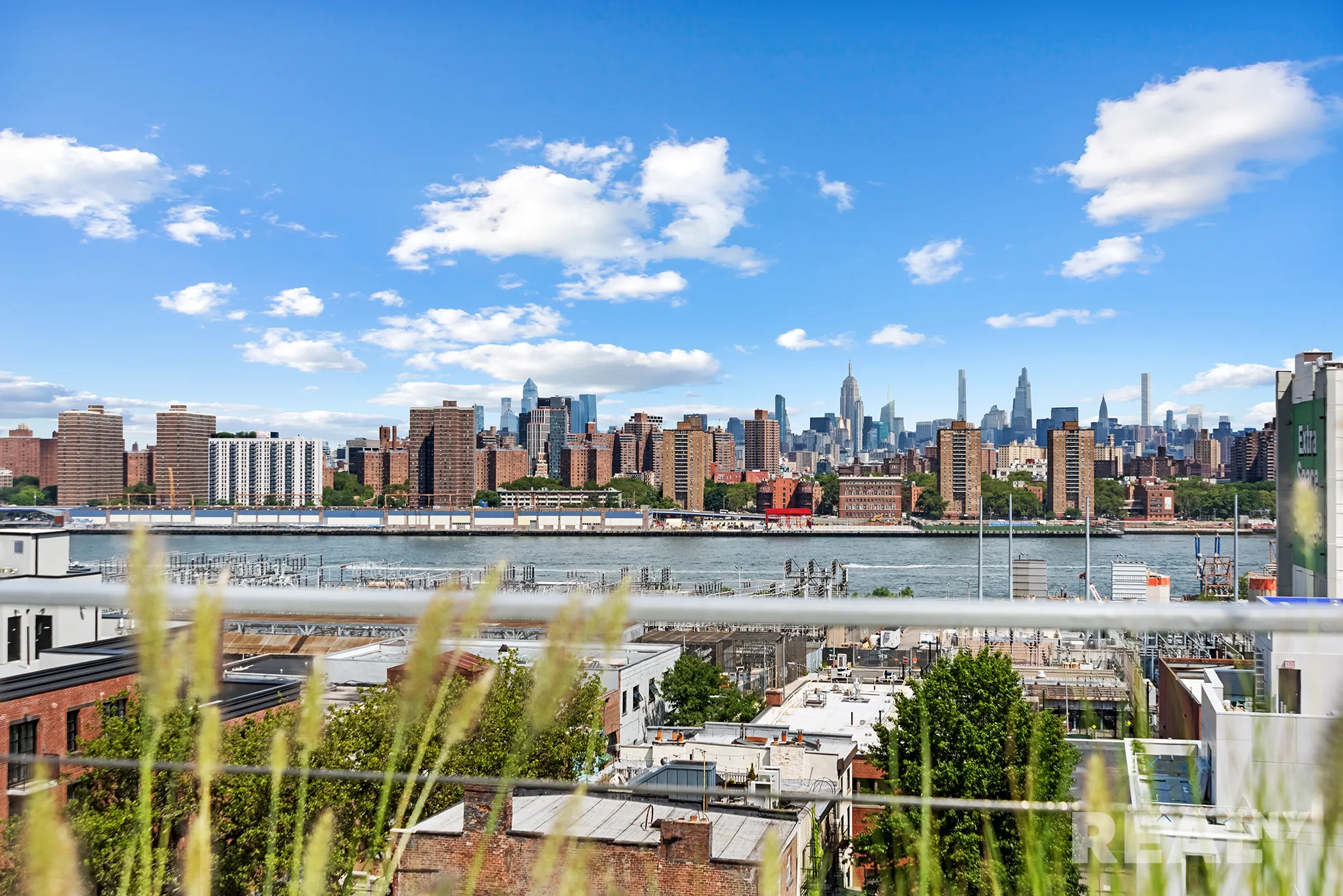 99 Gold Street #3D in Vinegar Hill, Brooklyn | StreetEasy