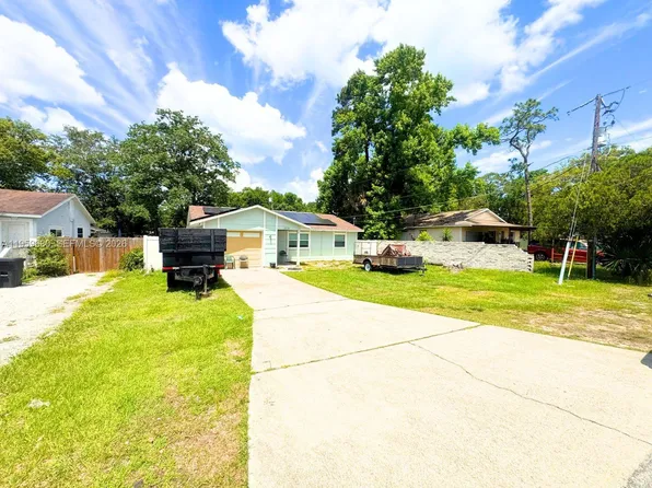 2536 El Portal Ave, Sanford, FL 32773