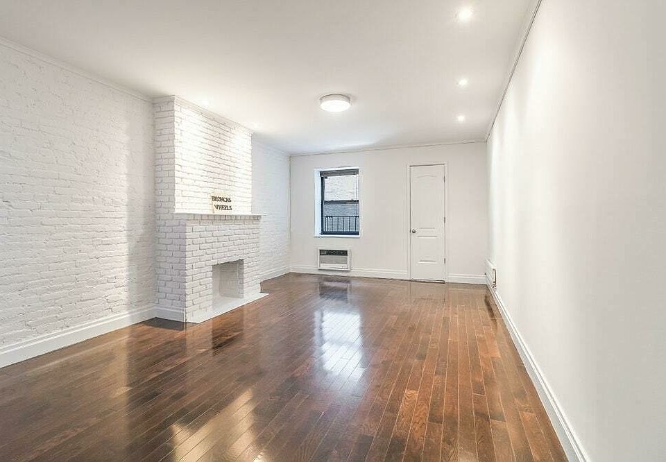 2nd image of 340 E 90th St #48