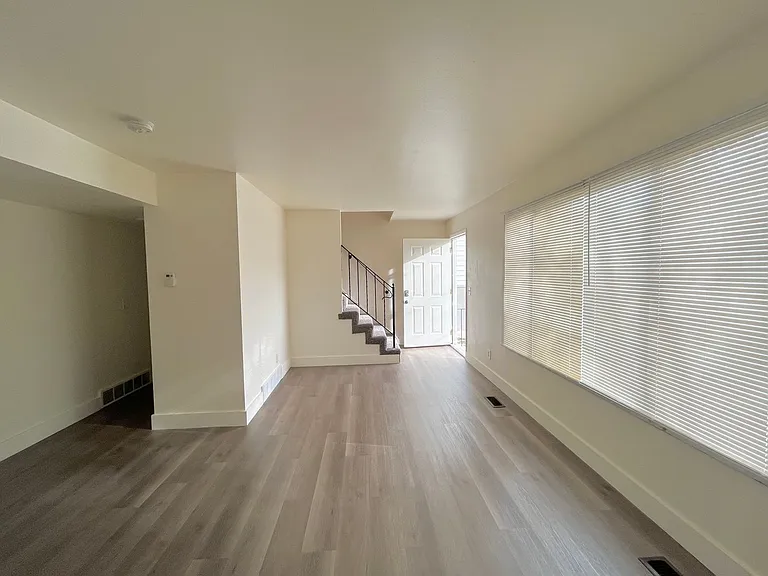 9168 W Copper Cove Cir — Photo 8