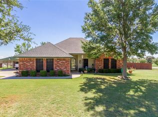 500 Echols Ct, Rio Vista, TX 76093