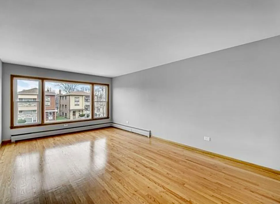 3 bed, 1500 sqft, $2,100 — Photo 4