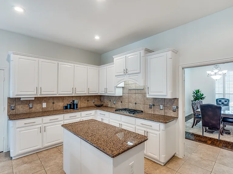 11649 Keystone Dr — Photo 14