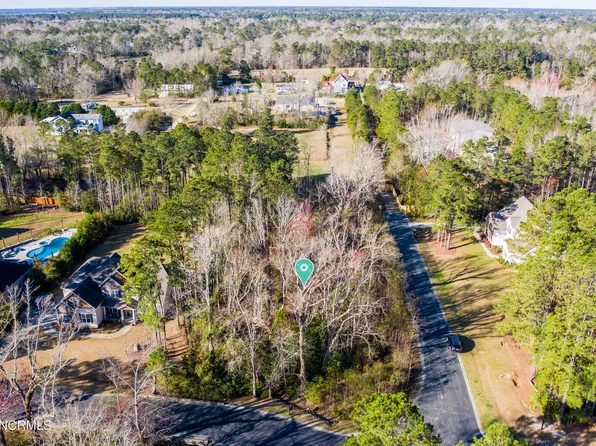 124 Gladiola Drive, Hampstead, NC 28443