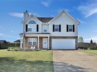 17 Seminole Trl, Fort Mitchell, AL 36856
