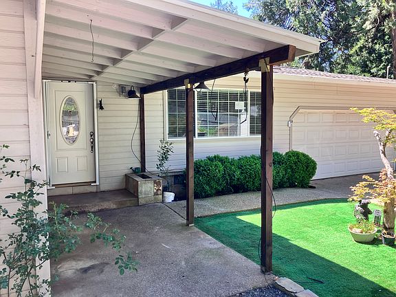 2nd image of 6624 Woodward Dr