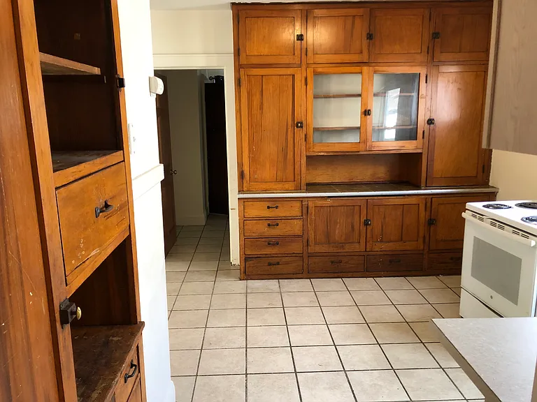 3843 N Vel R Phillips Ave — Photo 25