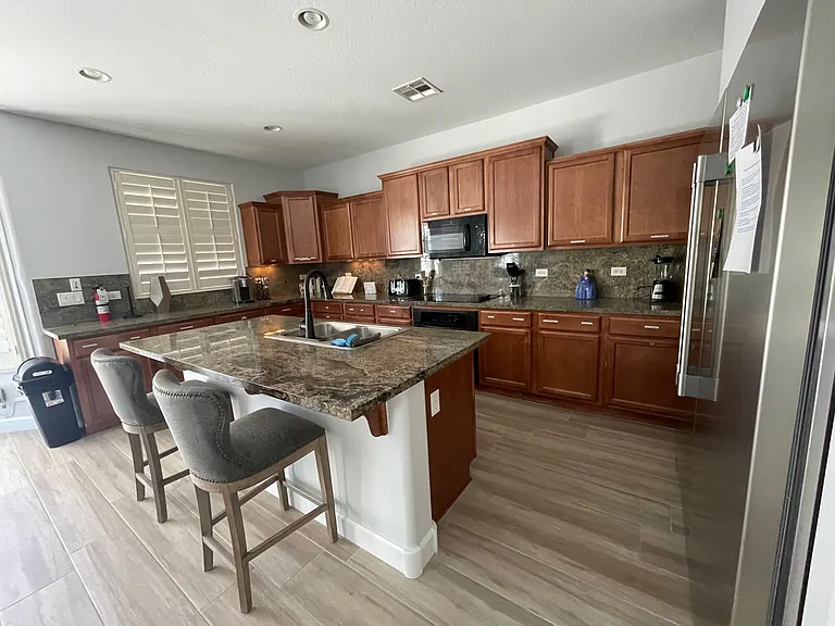 3305 E Windsor Dr — Photo 27