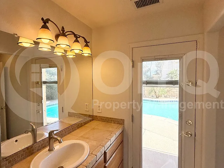4615 W Bluefield Ave — Photo 22
