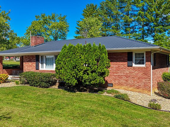 3rd image of 329 Allen Dr