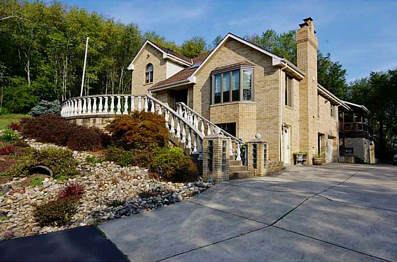 2nd image of 1157 Sugar Run Rd