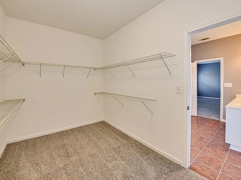 249 Crown Heights Way — Photo 31