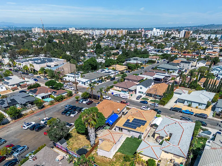 6217 Rose St — Photo 4