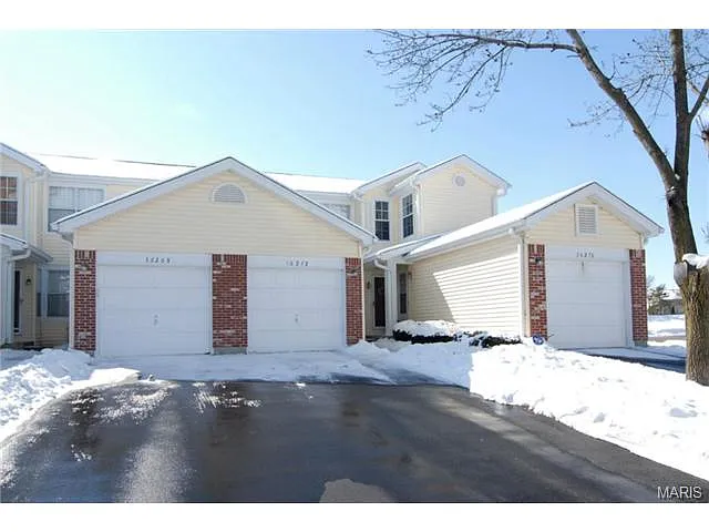 16272 Rose Wreath Ln photo 1