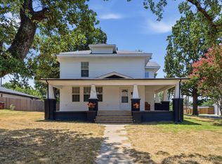 519 W Forrest Ave, Eufaula, OK 74432