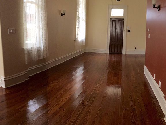 3rd image of 1520 Josephine St APT B