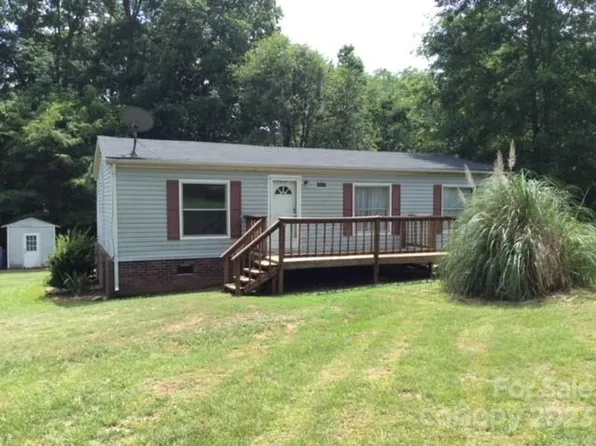 15420 Sharpe Rd, Charlotte, NC 28227