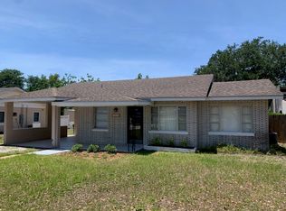1315 Dora Ave, Tavares, FL 32778