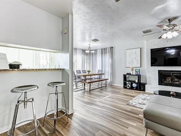 92 N Deerfoot Cir — Photo 9