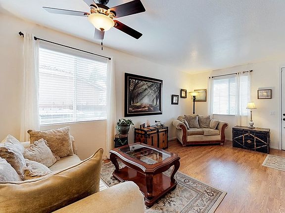 3rd image of 1076 Blackburn Way