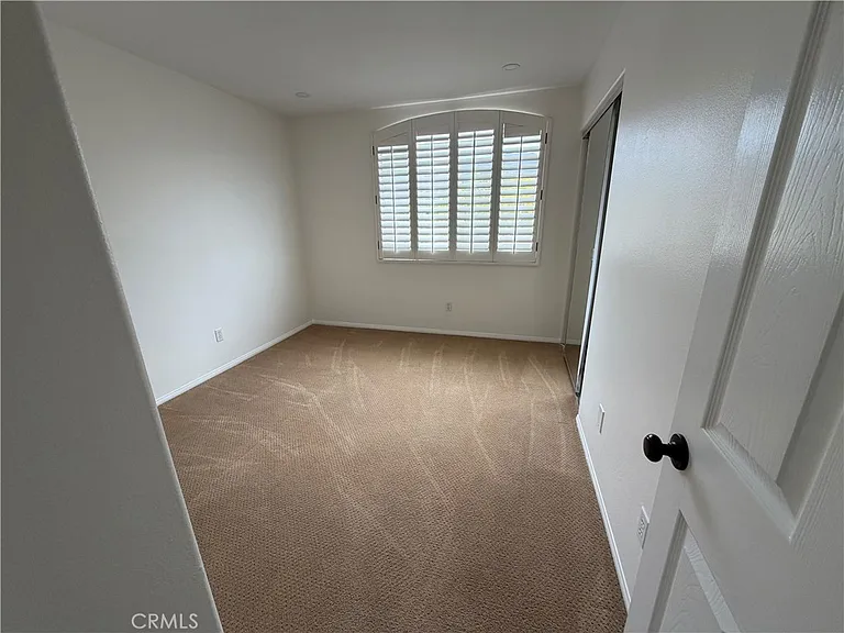 15 Field Point — Photo 32