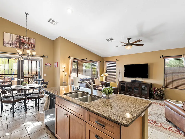 4670 S Jalapa Ln — Photo 8
