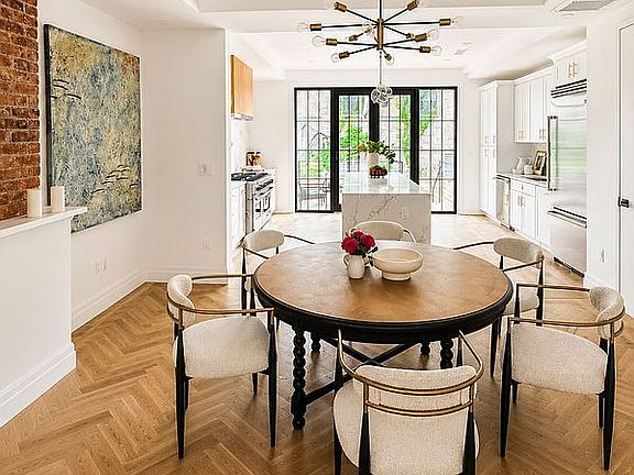 5th image of 211 Monroe St #2FAM