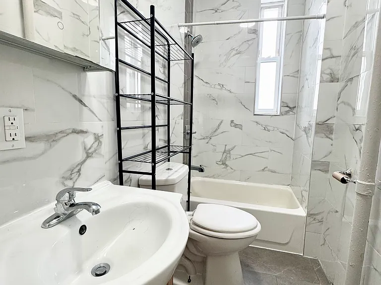 108 60th St #7B — Photo 8