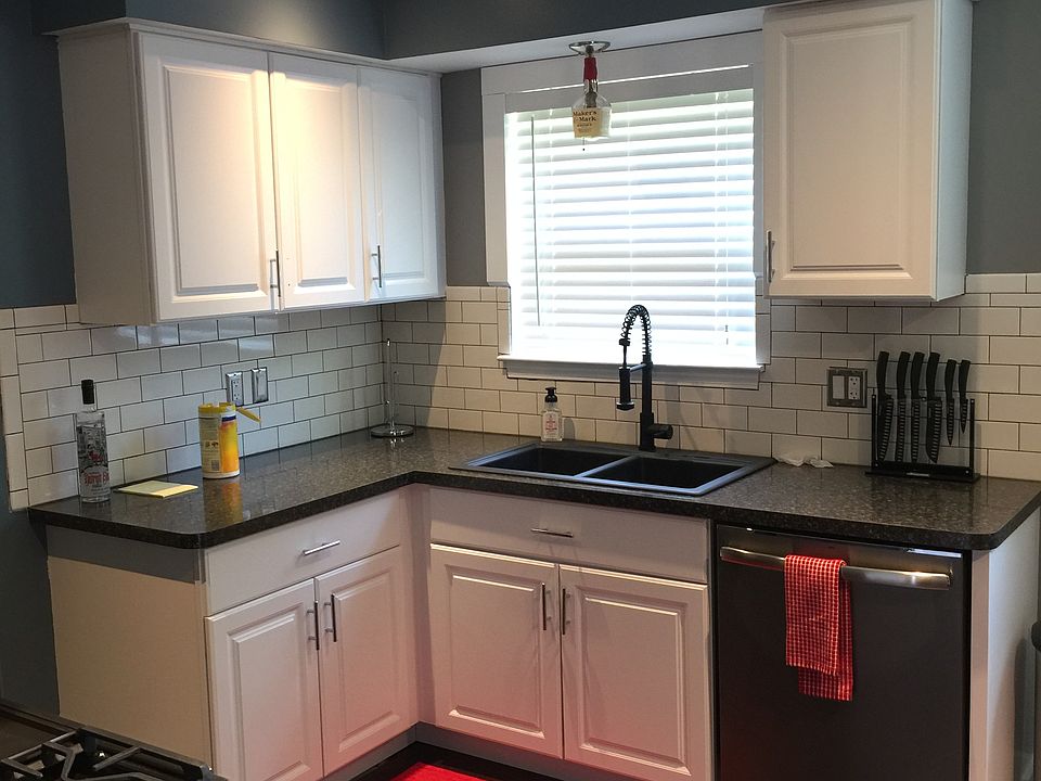 1st image of 23318 Shoreview St