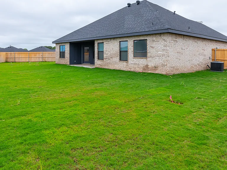7717 Sawdust Trl — Photo 28