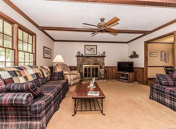 4th image of 8436 Market House Ln