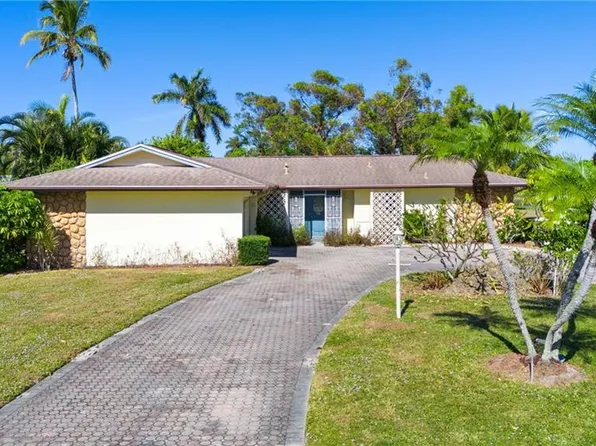 49 Thorncrest LN, NAPLES, FL 34113