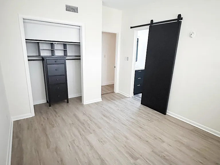 4315 Blonigen Ave — Photo 12