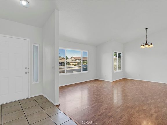 4th image of 12421 Spring Valley Pkwy